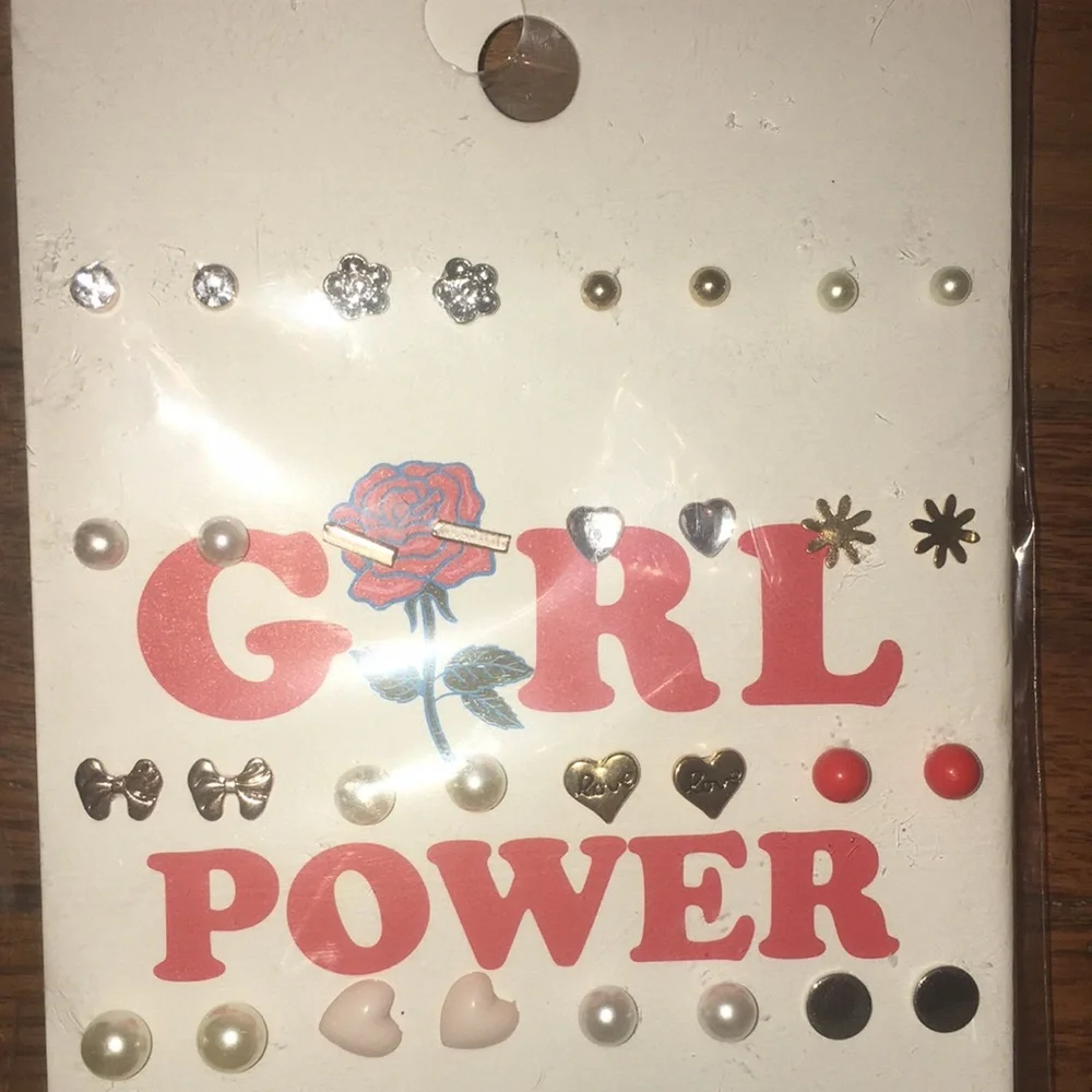 Girl Power - Pack of 20 Earring Pairs